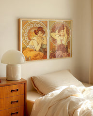 After Hover: Alfons Mucha - mit zwei Frauen