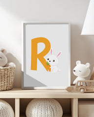After Hover: R wie Rabbit, Dekoration für Kinder in Weiß, Hasen Illustration, Buchstabe für Name, Englisches ABC Lernen