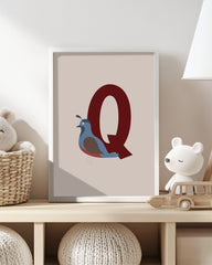 After Hover: Buchstabe für Name, Q wie Quail - Wachtel - Englisches ABC Lernen, Kinderzimmer Illustration in Beige