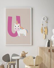 After Hover: U wie Unicorn, Kinderzimmer Deko in Beige mit weißem Rand - Süße Einhorn Illustration, Englische Buchstaben