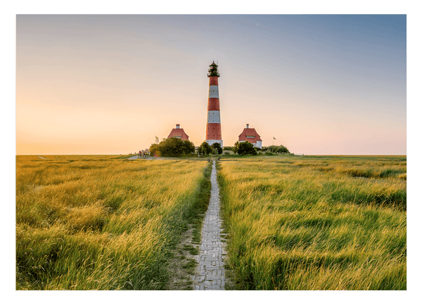 Leuchtturm bei Sonnenuntergang