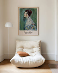 After Hover: Gustav Klimt - Museum-Poster Bildnis einer Frau