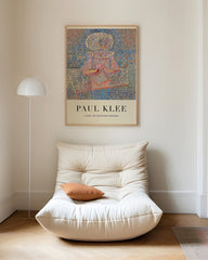 After Hover: Paul Klee - Museum-Poster Junge im schicken Gewand