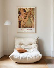 After Hover: Alfons Mucha - Museum-Poster Bohemian Frau mit Musikinstrument