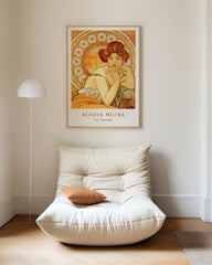 After Hover: Alfons Mucha - Museum-Poster Sitzende Frau I - Art déco