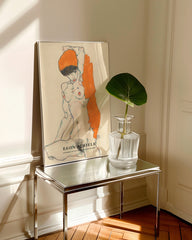 After Hover: Egon Schiele - Museum-Poster II Stehender Akt mit orangenen Drapierungen