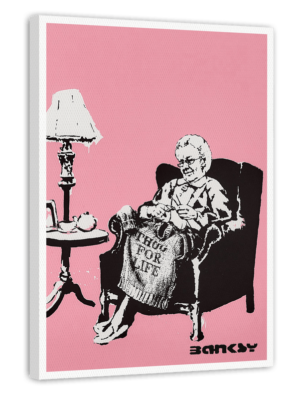Banksy - Museum-Poster Oma strickt Pullover mit Aufschrift: "Thug for Life" - Anlehnung an Tupac