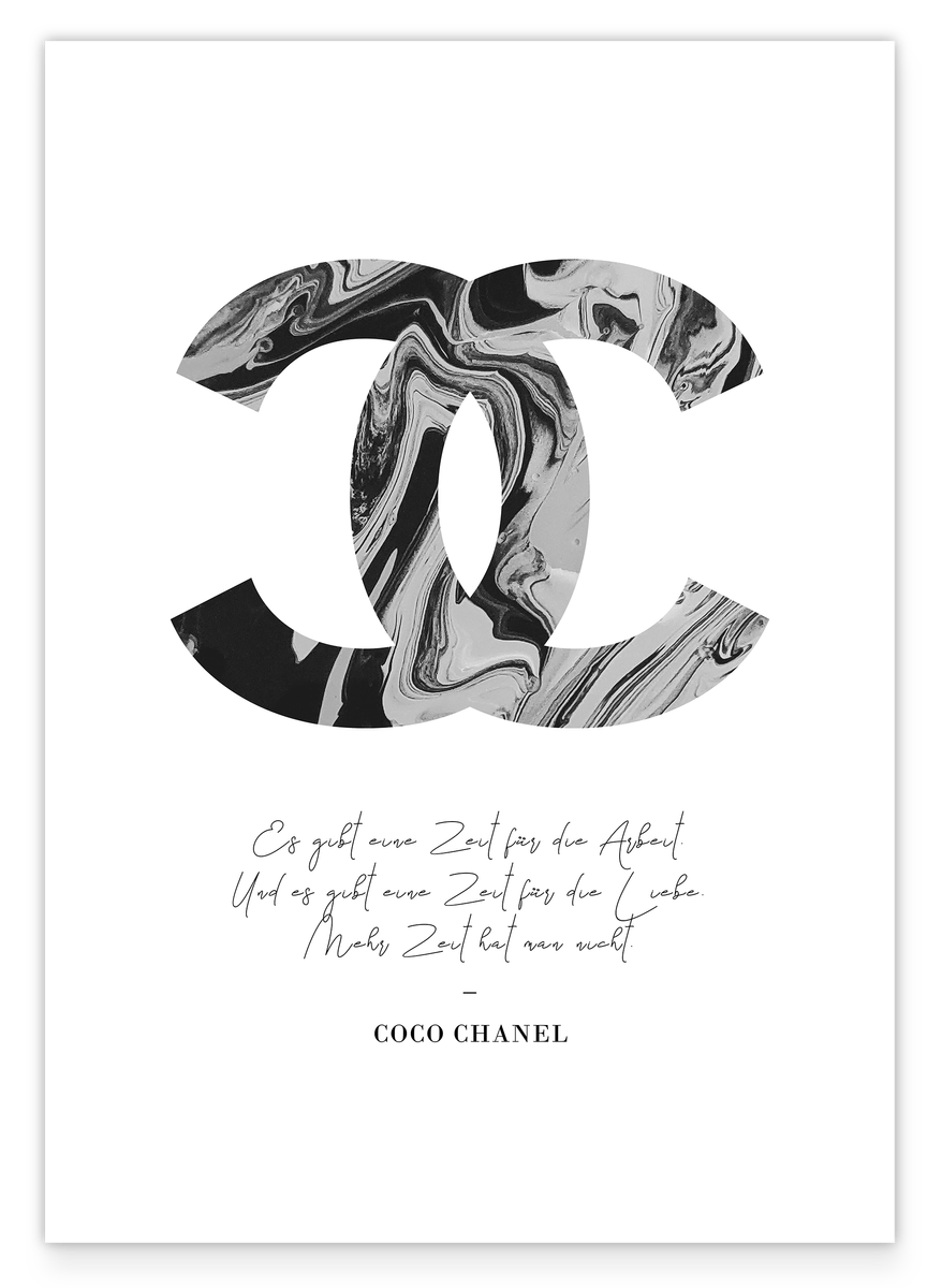 Zitat von Mode-Ikone Coco Chanel - Logo in Grau-Schwarz-Weiß