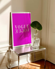 After Hover: Vogue - Mode - Pink
