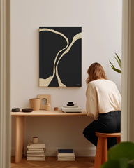 After Hover: Two Curves: Organische Formen in Schwarz-Beige
