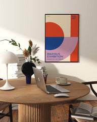 After Hover: Bauhaus inspirierte Formen - Museum Exhibition
