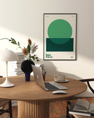 After Hover: Bauhaus Design - Minimalistische Formen in Grün