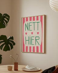 After Hover: Nett Hier - Schriftzug mit drei Herzen