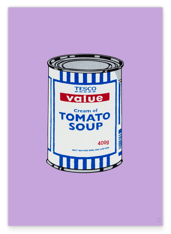Banksy Dose - Tomato Soup auf violettem Hintergrund - Andy Warhol Pop-Art Style - Street Art Kunstdruck von Klein bis Groß