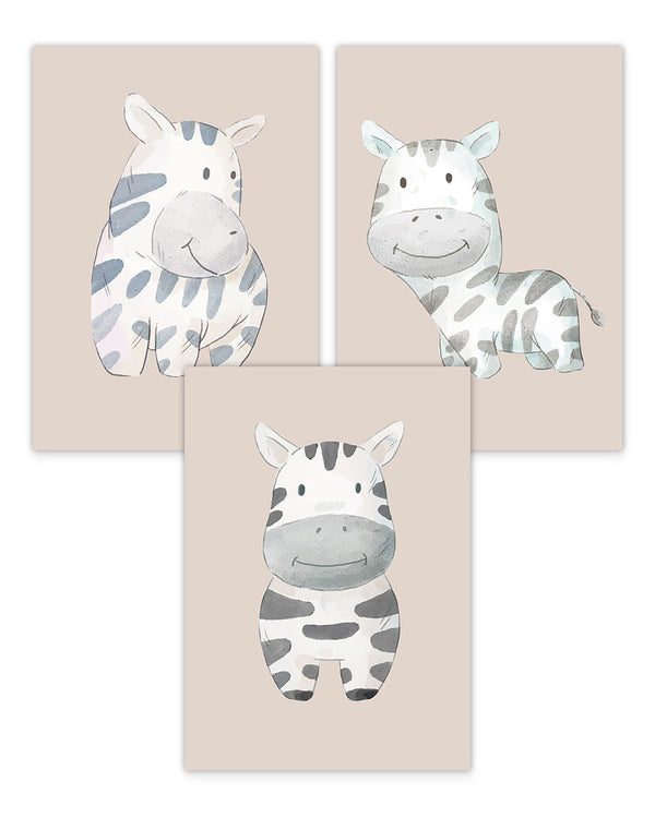 Poster-Set "Süße Zebras" auf braunem Hintergrund
